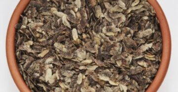 Karuppu Kavuni Aval - (Karuppu Kavuni Flakes)